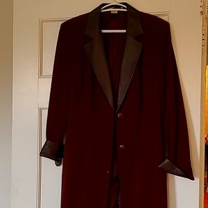 Burgundy 3 quarter blazer